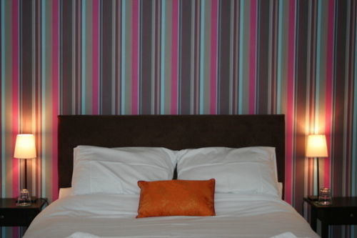Le Voltaire Bed & Breakfast Airvault Екстериор снимка
